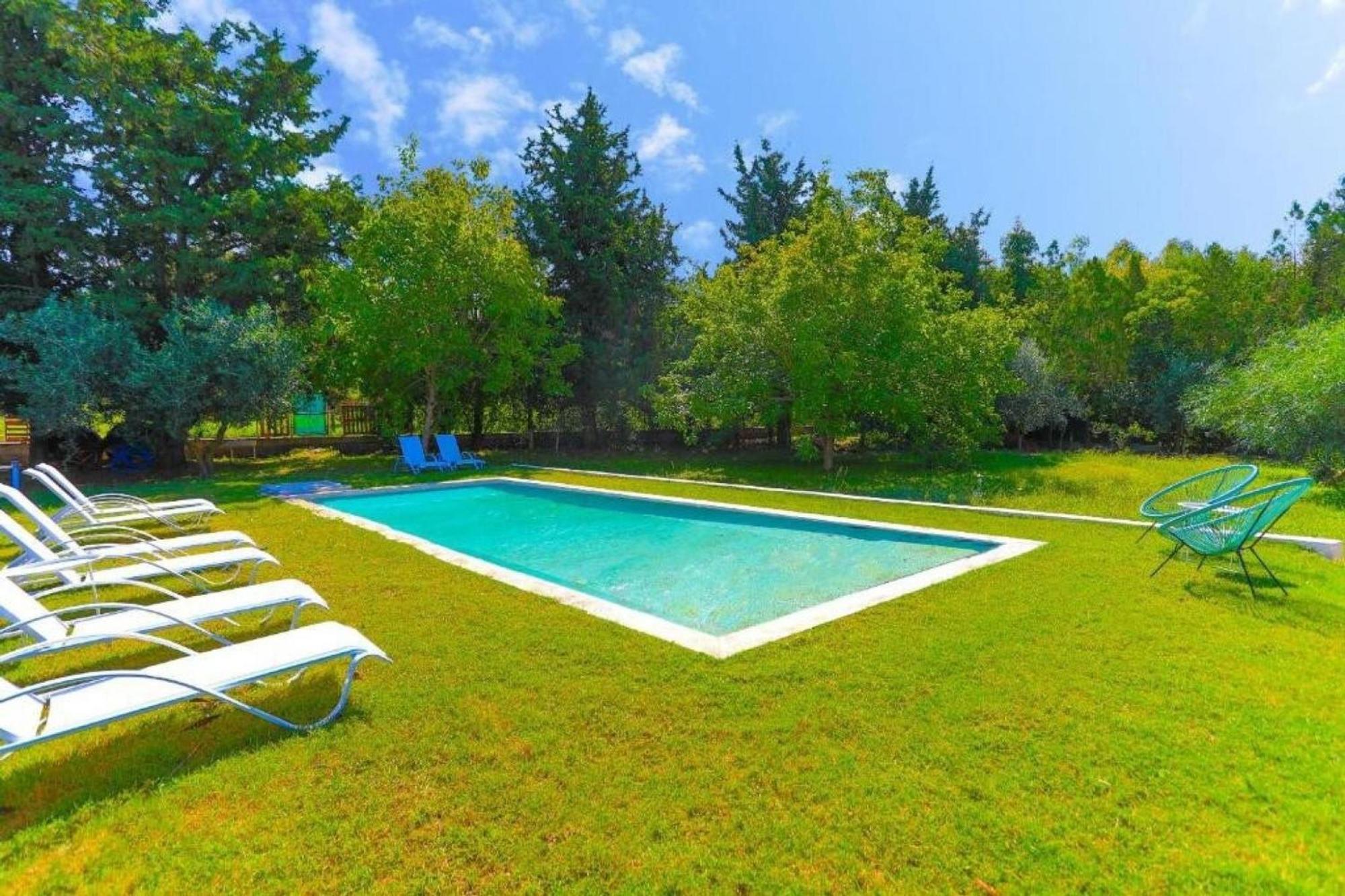Secret Garden House - Private Garden With Pool Βίλα Αχαράβη Εξωτερικό φωτογραφία